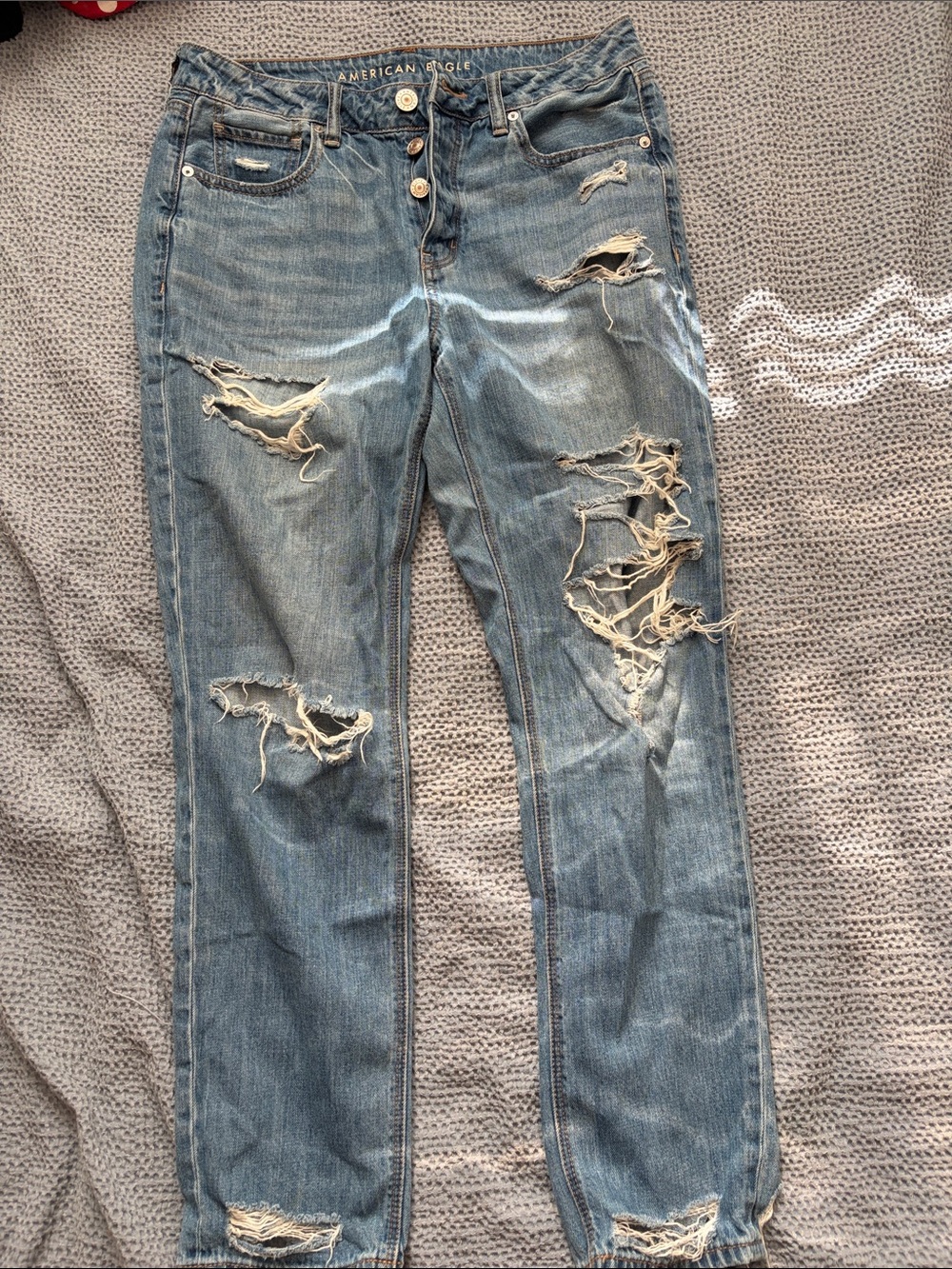 American Eagle Outfitters Light Blue Distressed Boyfriend Jeans